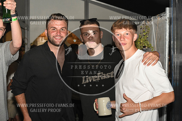 10.07.2023_Sander_Weinfest_re-215
