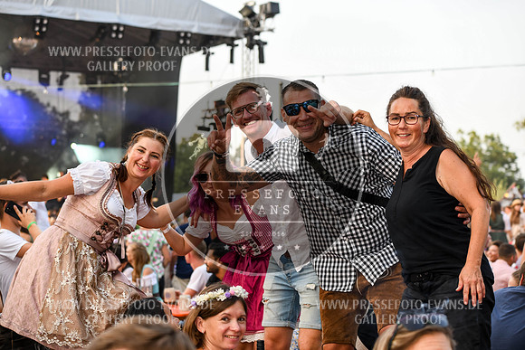 10.07.2023_Sander_Weinfest_re-104