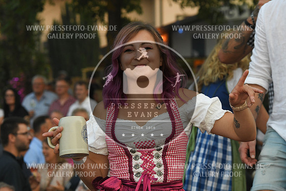 10.07.2023_Sander_Weinfest_re-158