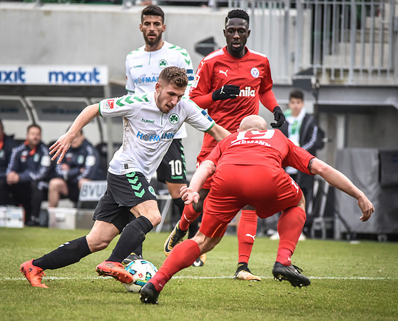27.01.2018_Fuerth-Kiel_re_-27