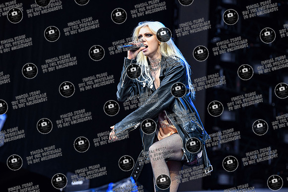20240727_Pretty_Reckless-Nurnberg_re-61