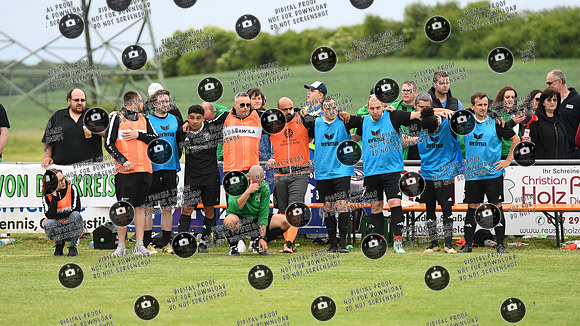 20250529_Rele_FCK-SV12_re-320